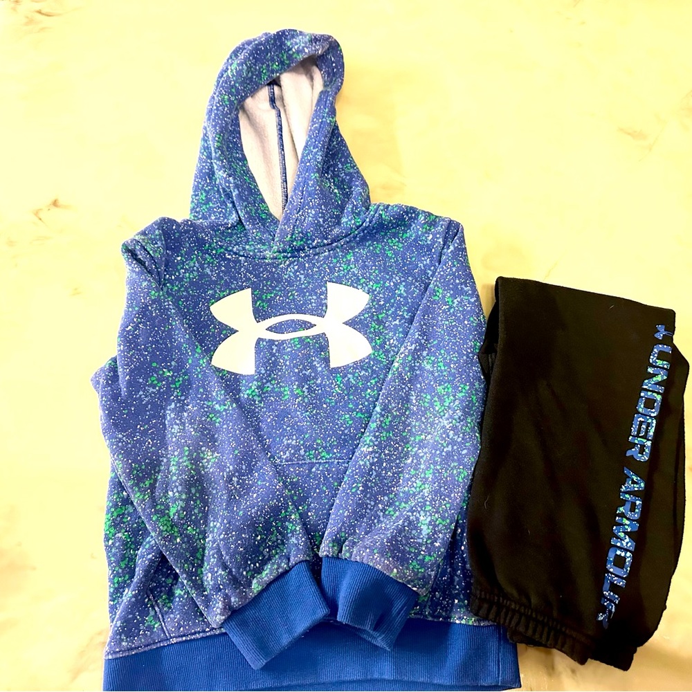 Under Armour boys size 6